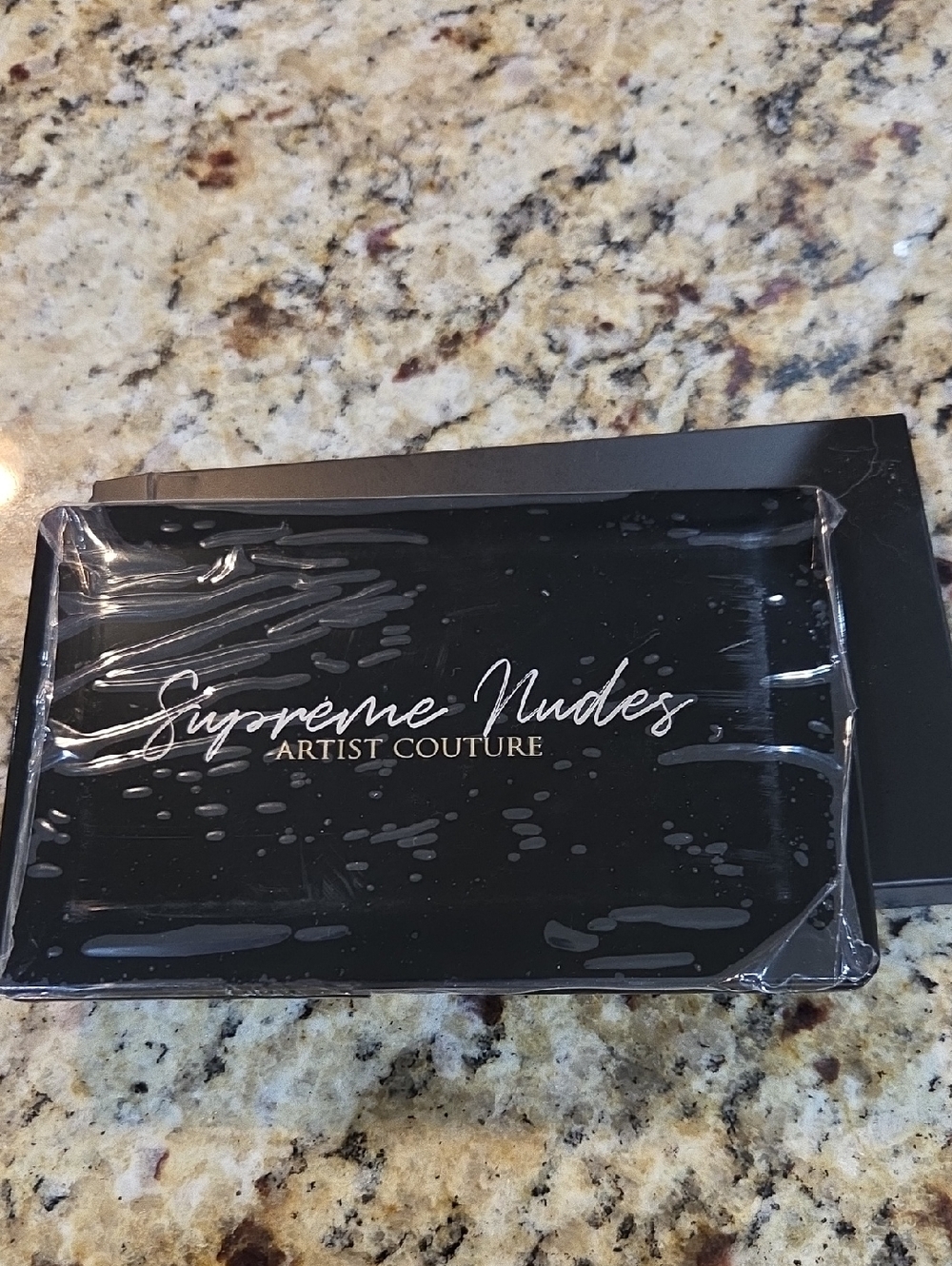 Artist Couture Supreme Nudes Eyeshadow Palette - Black & Gold
